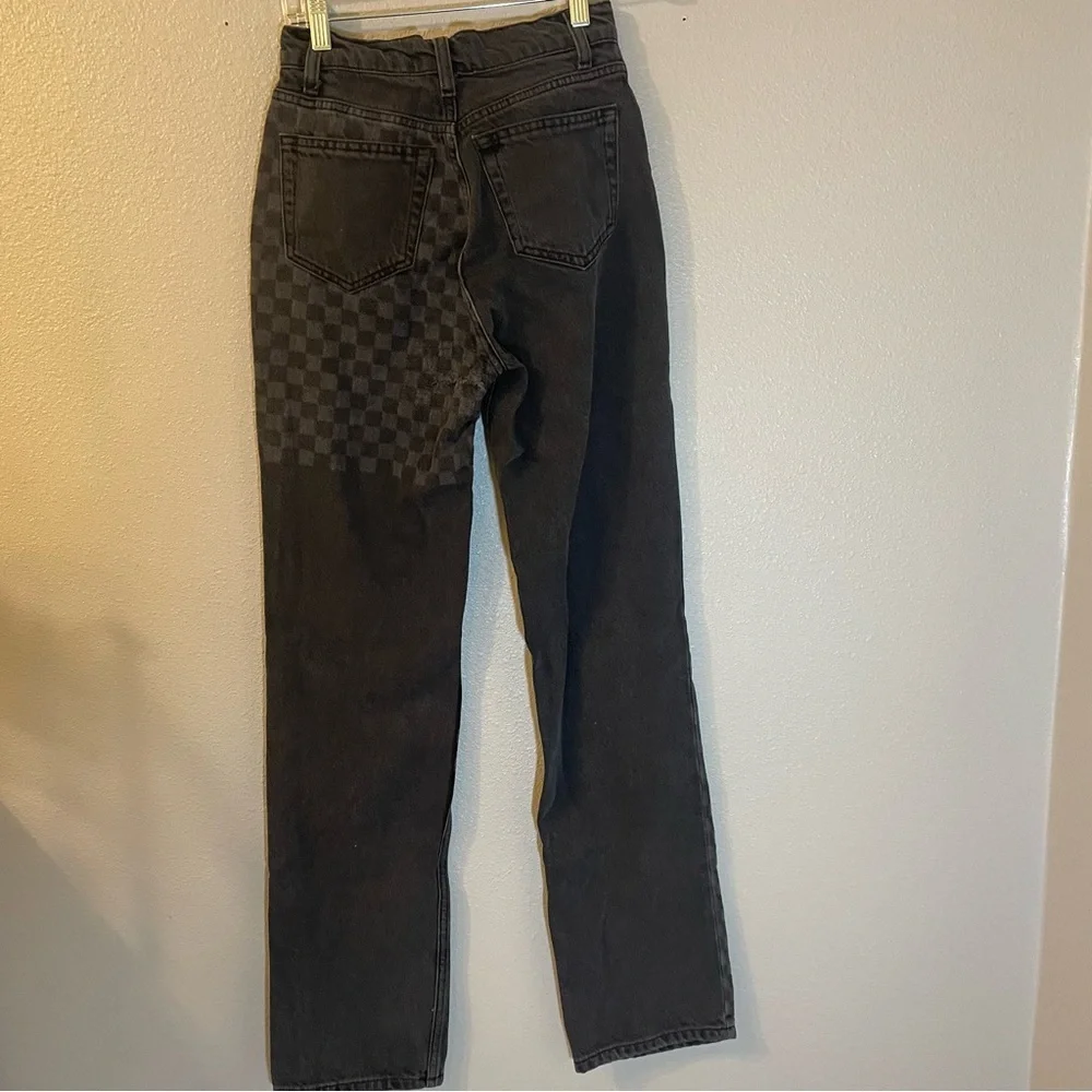 Cynthia Shadow Checker High Rise StraightJeans . Size 24 (US 0/00). Repaired.